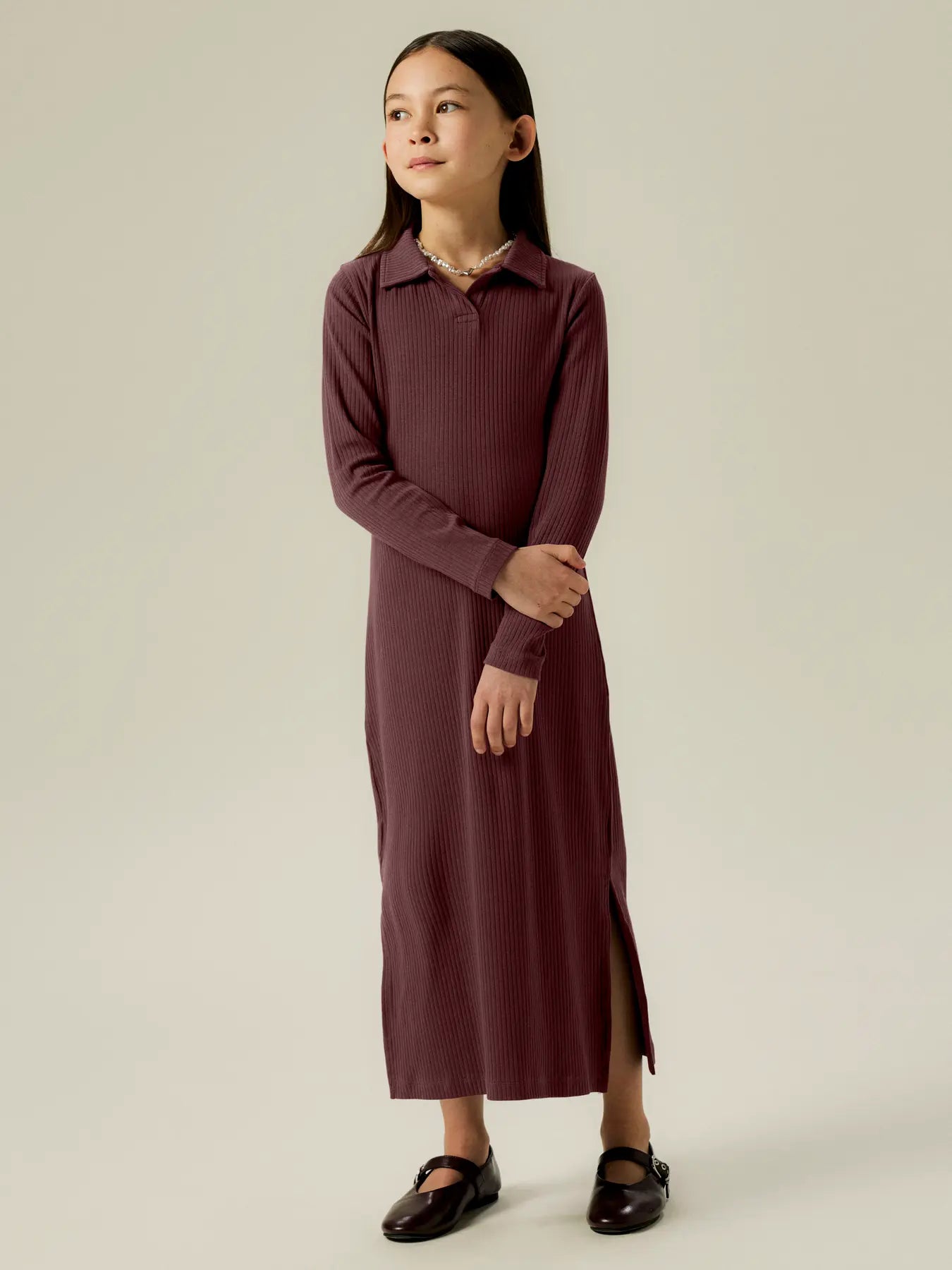 Slim maxi dress med krage