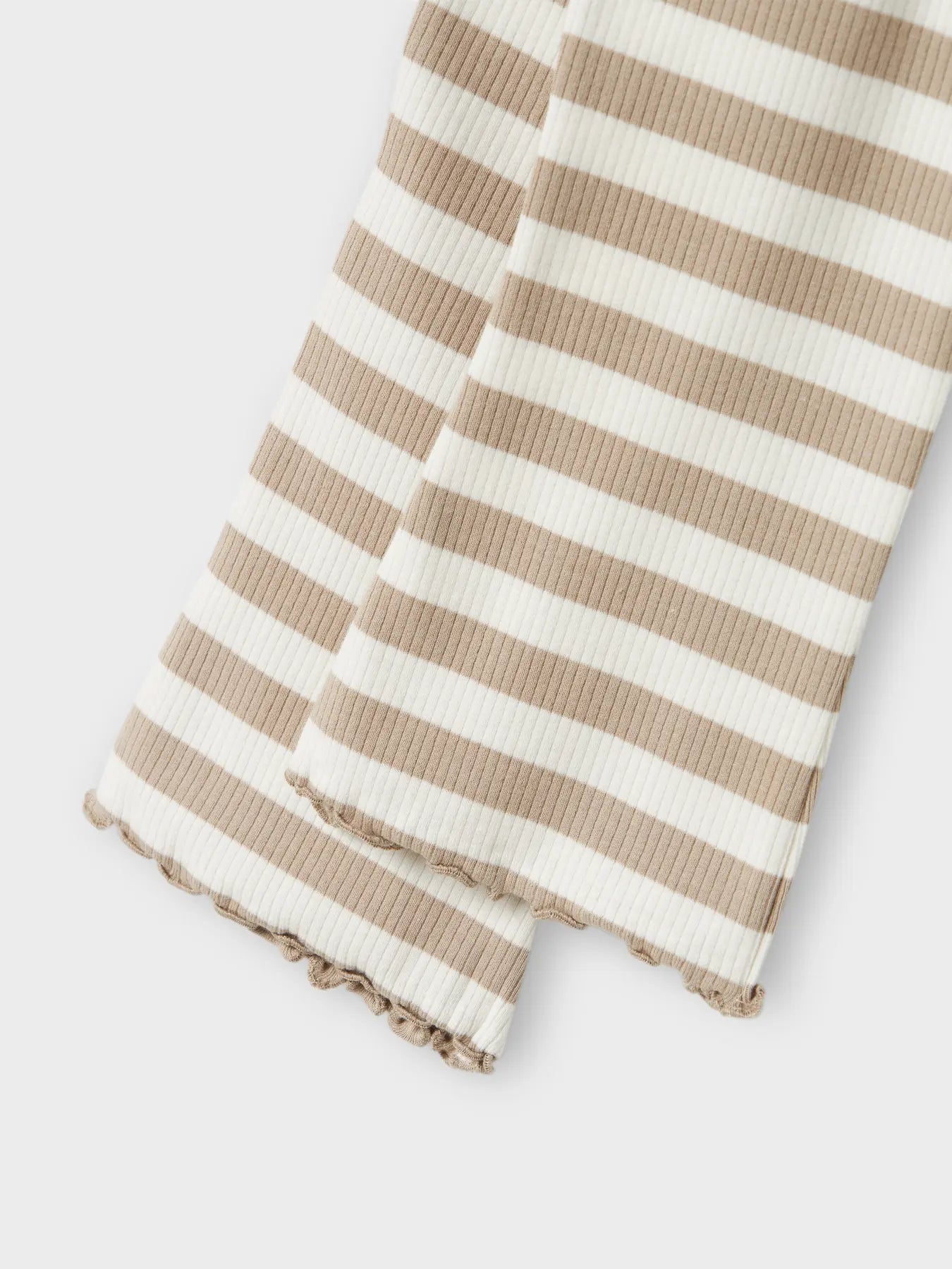 Utsvängd randig byxa, beige