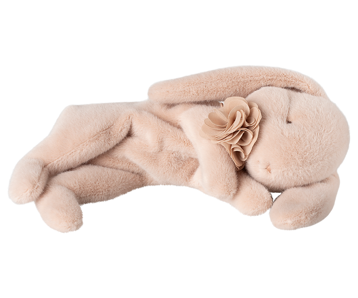 Sleeping bunny, powder