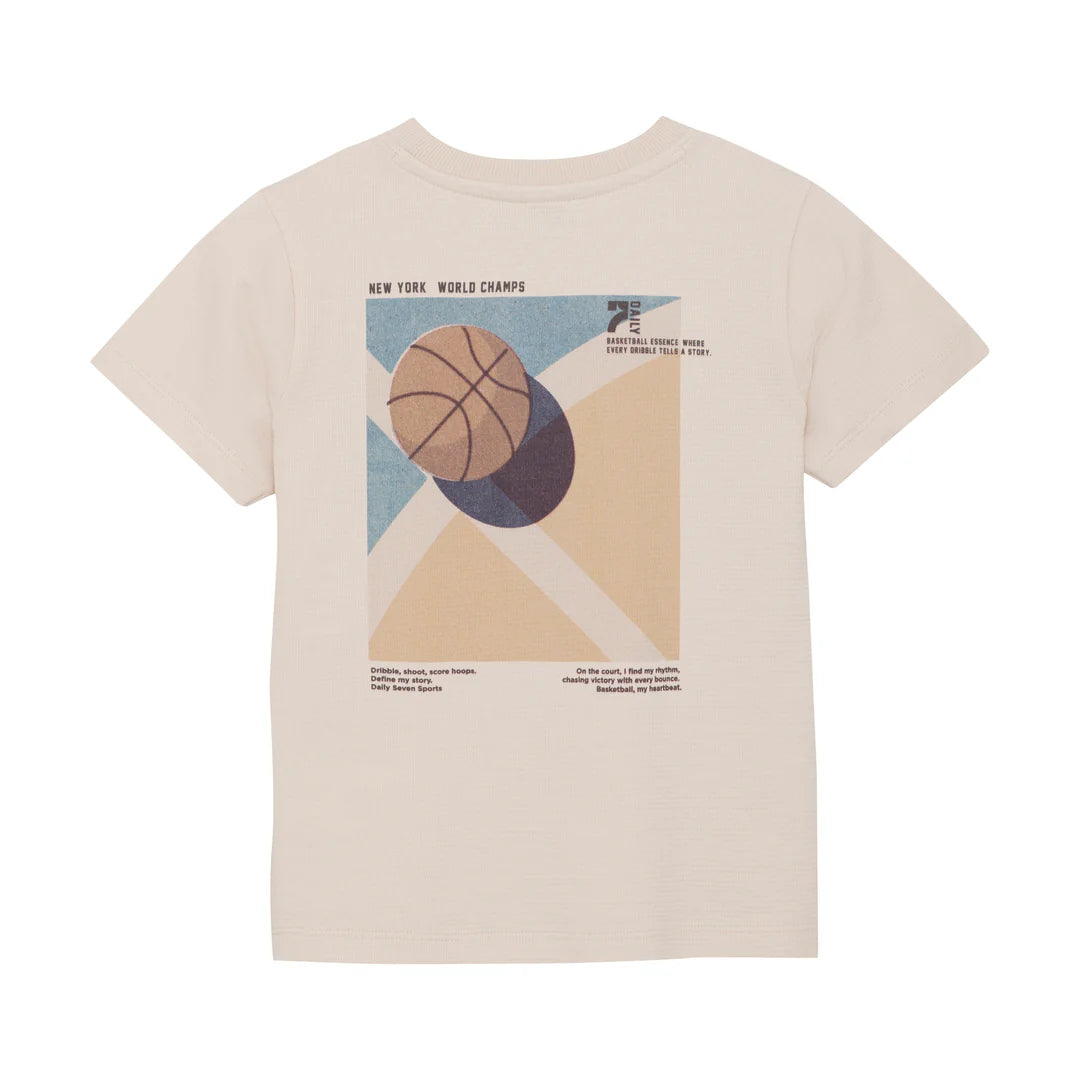 T-shirt basket