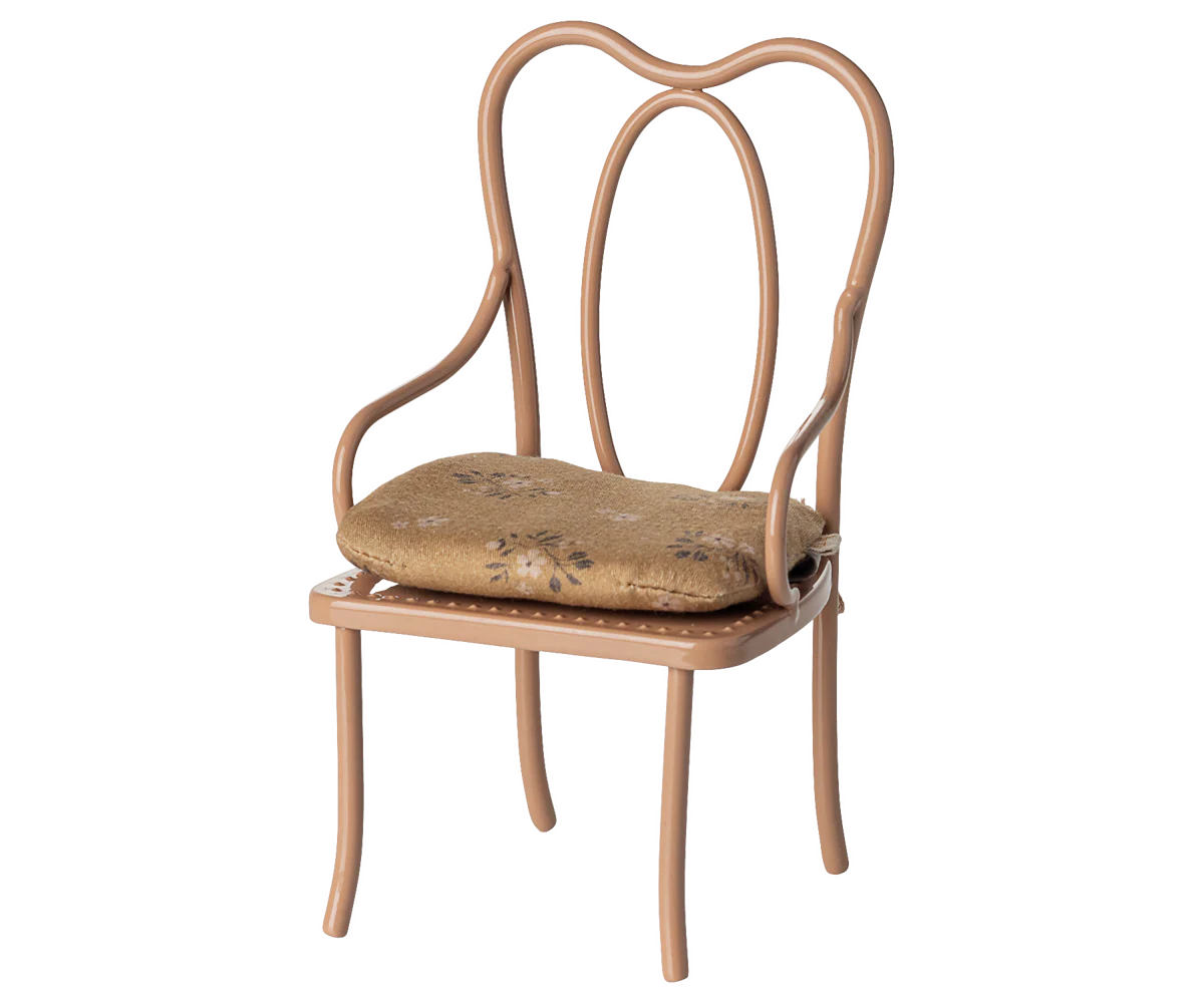 Vintage chair, dark powder