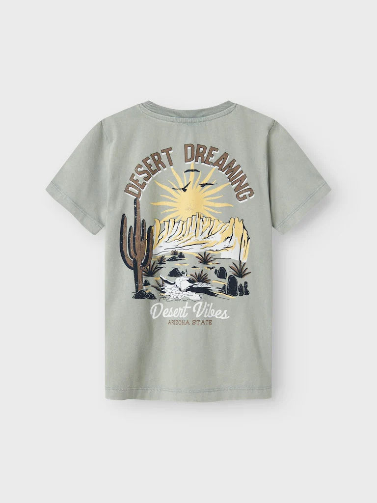T-shirt desert vibes