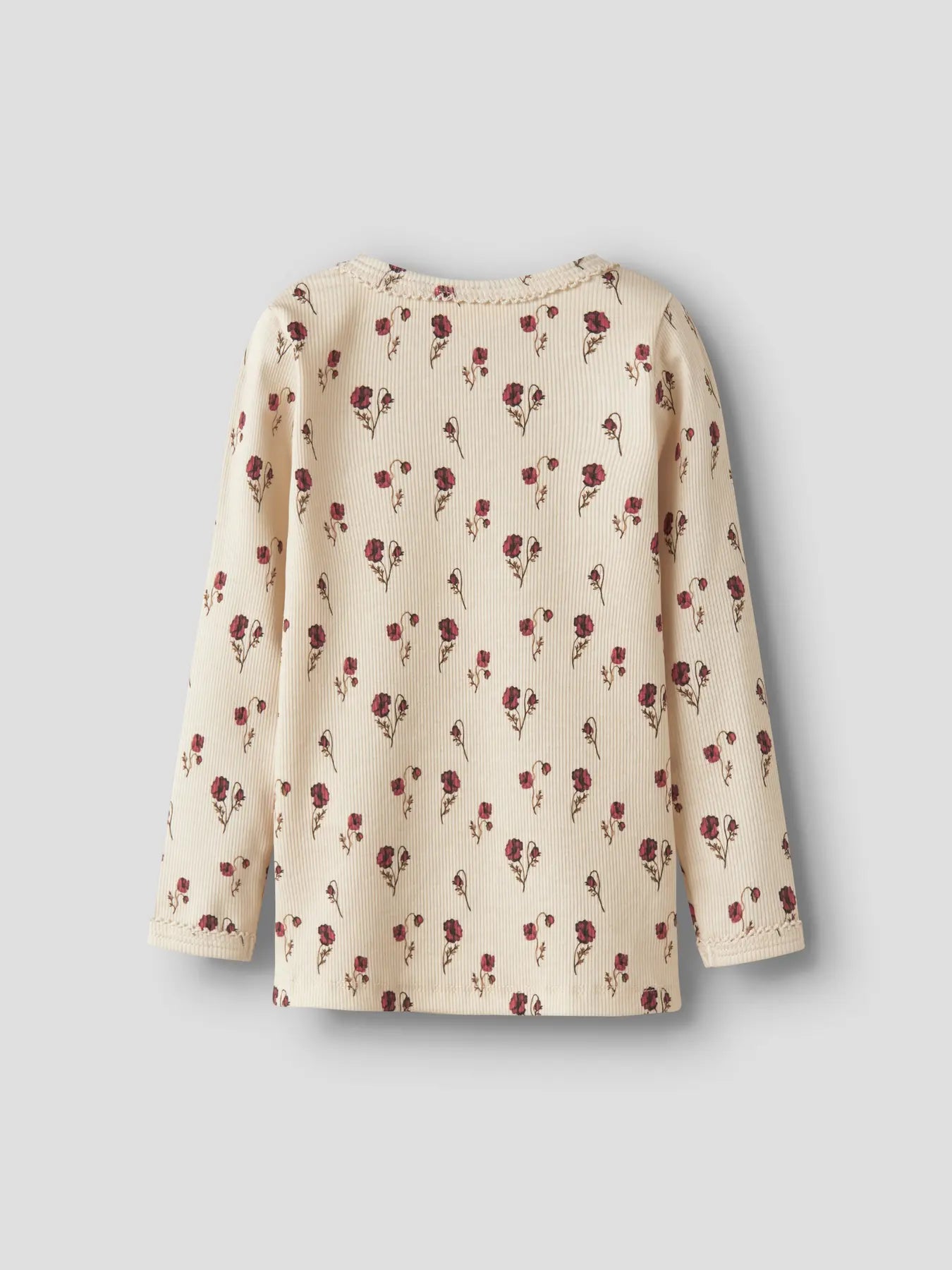 Ribbad topp med blommor