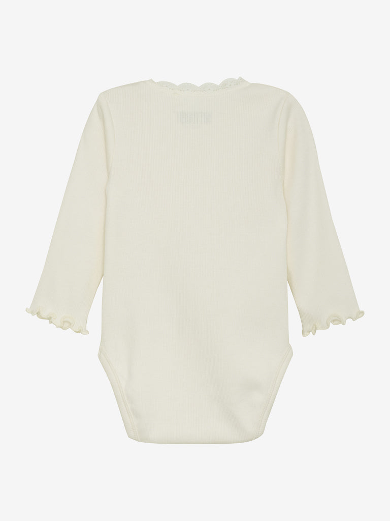 Ribbad vit body i tencel
