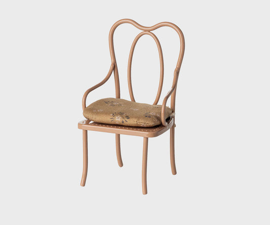 Vintage chair, dark powder