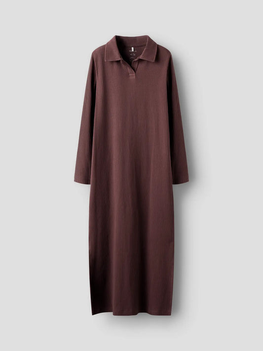 Slim maxi dress med krage