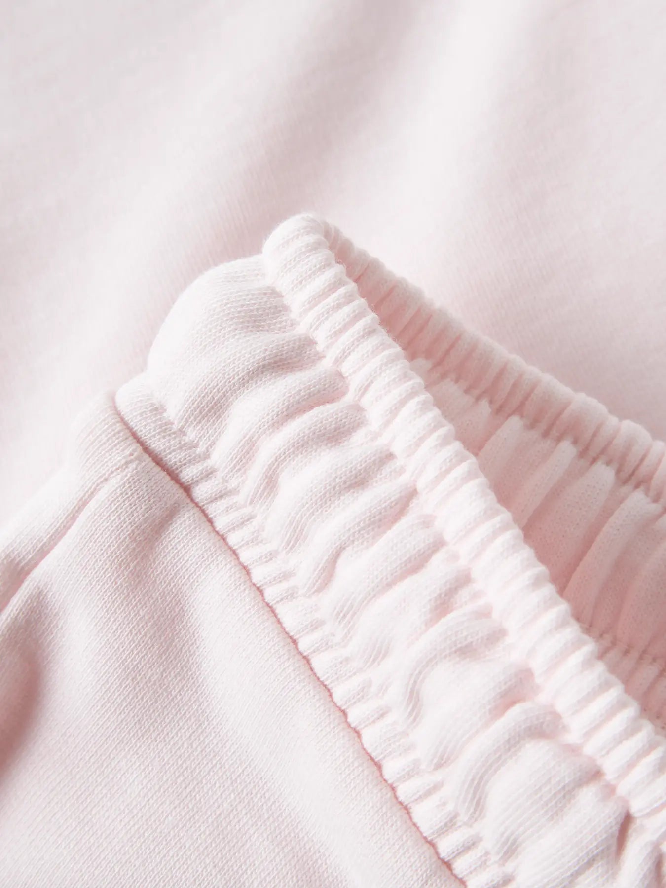 Nizu low waist shorts