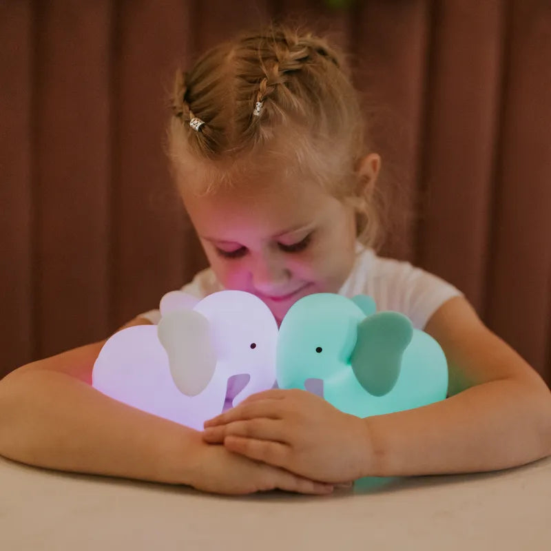 Elefantlampa med fjärrkontroll