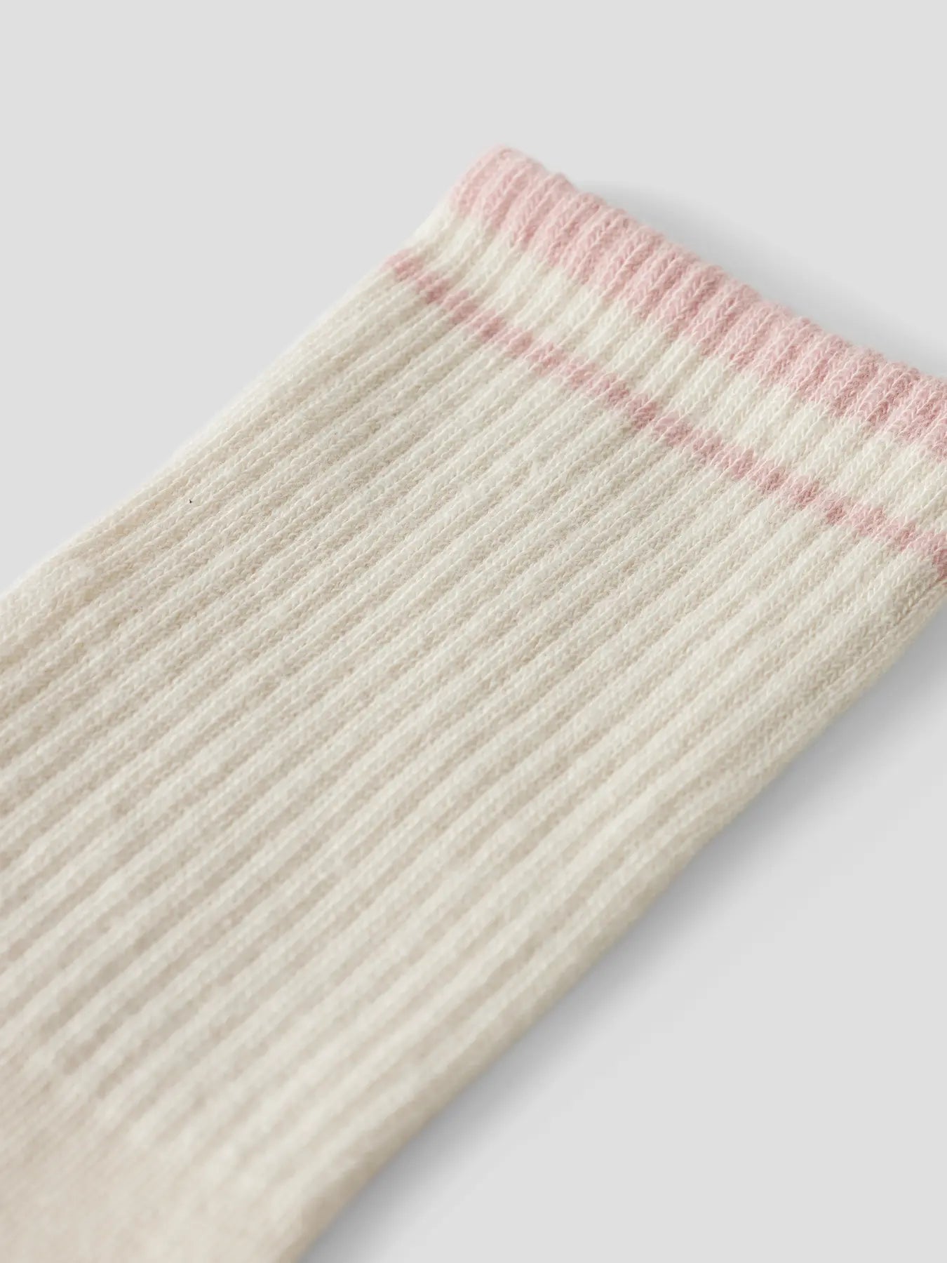 Strumpa Ketti, rosa