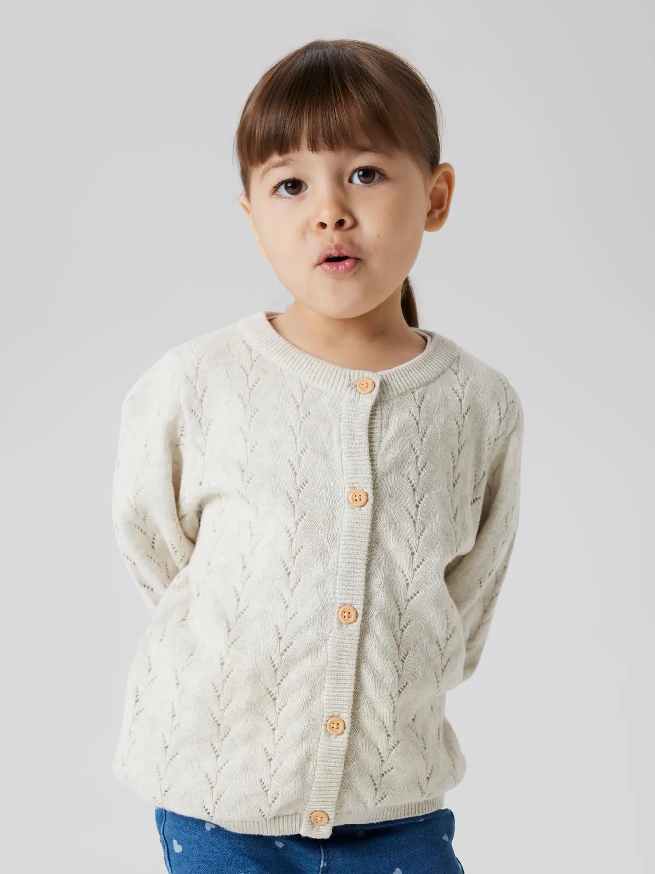 Strukturstickad kofta