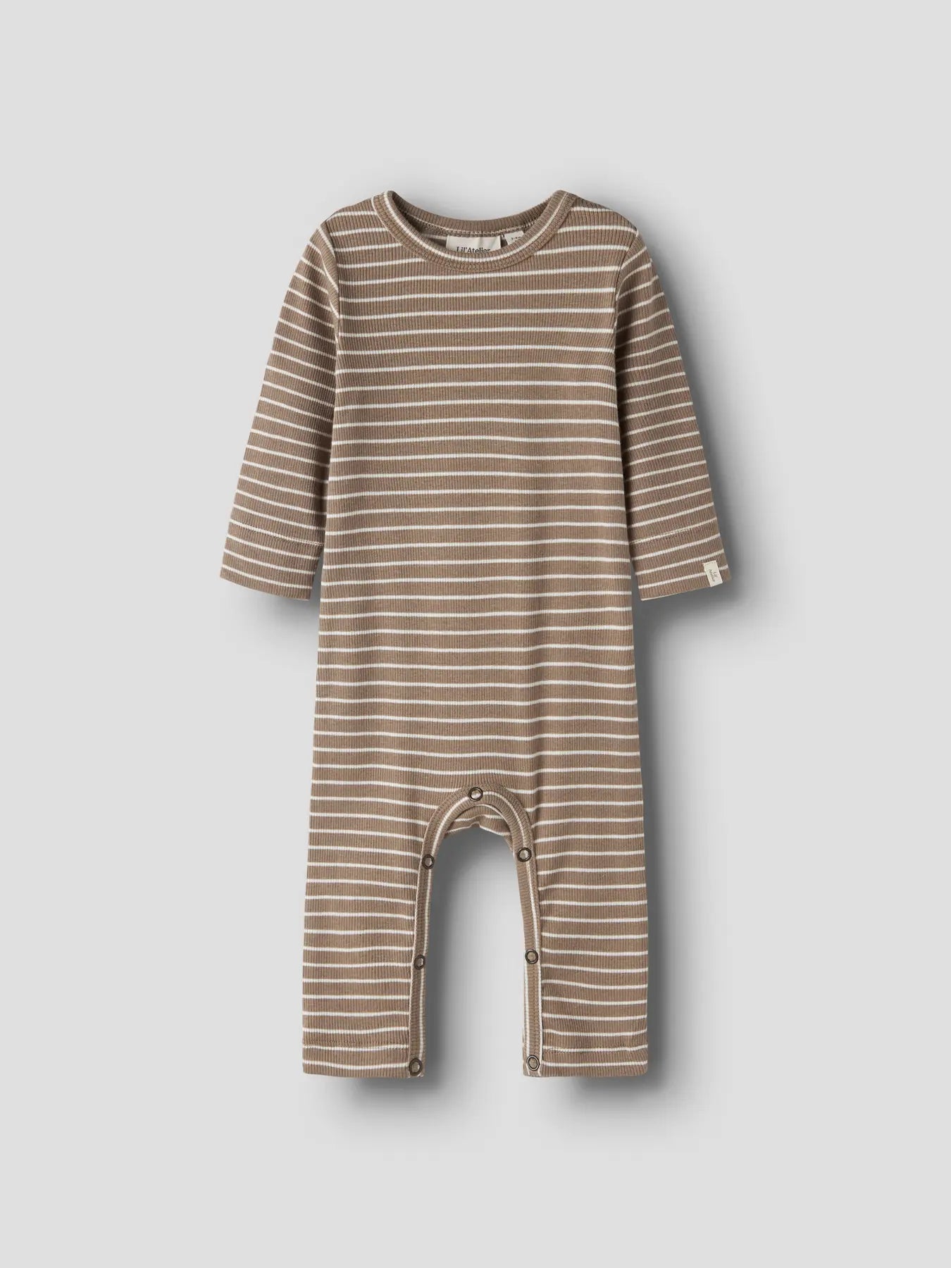 Randig pyjamas bebis