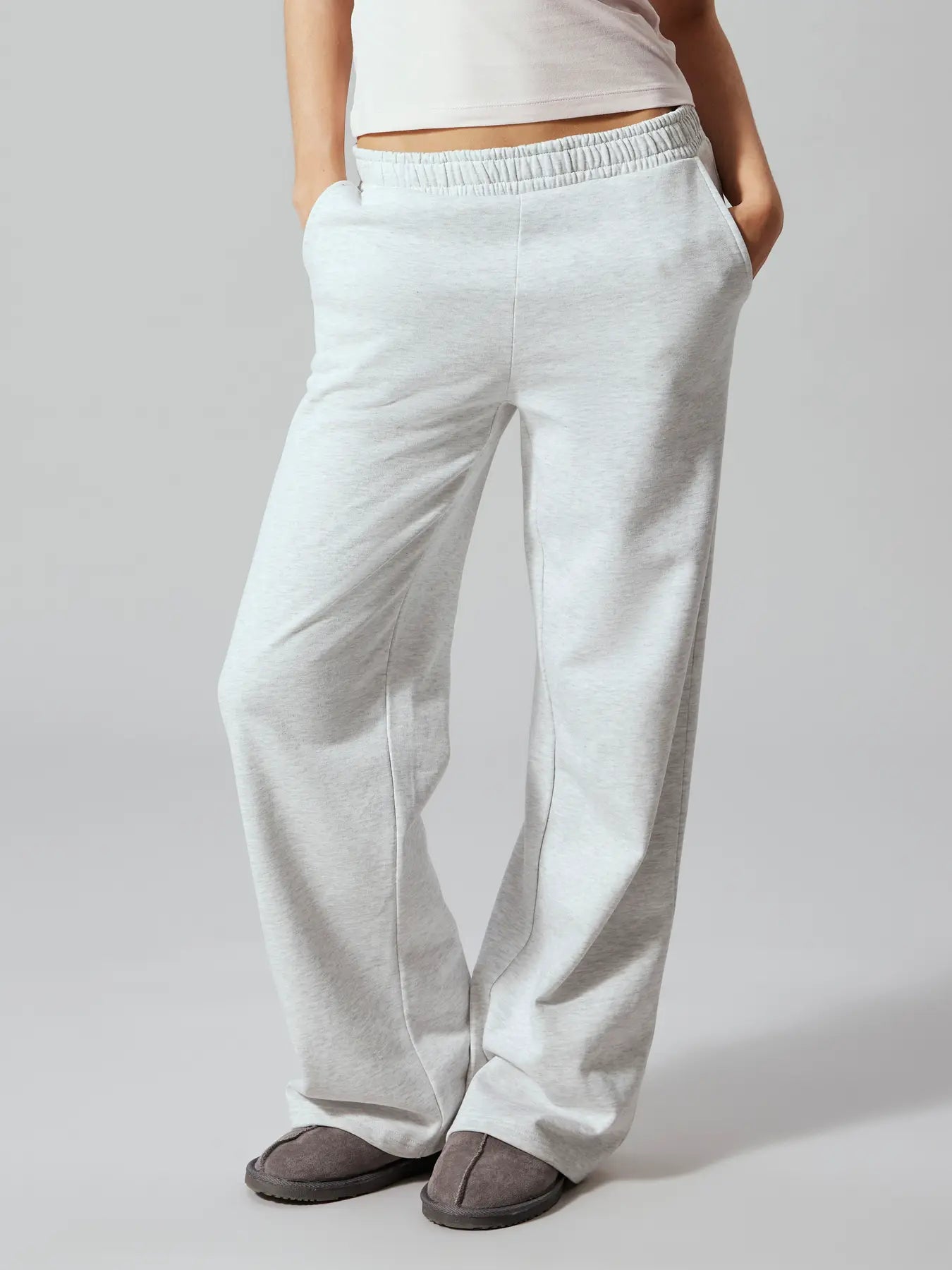Nizu sweatpants low waist