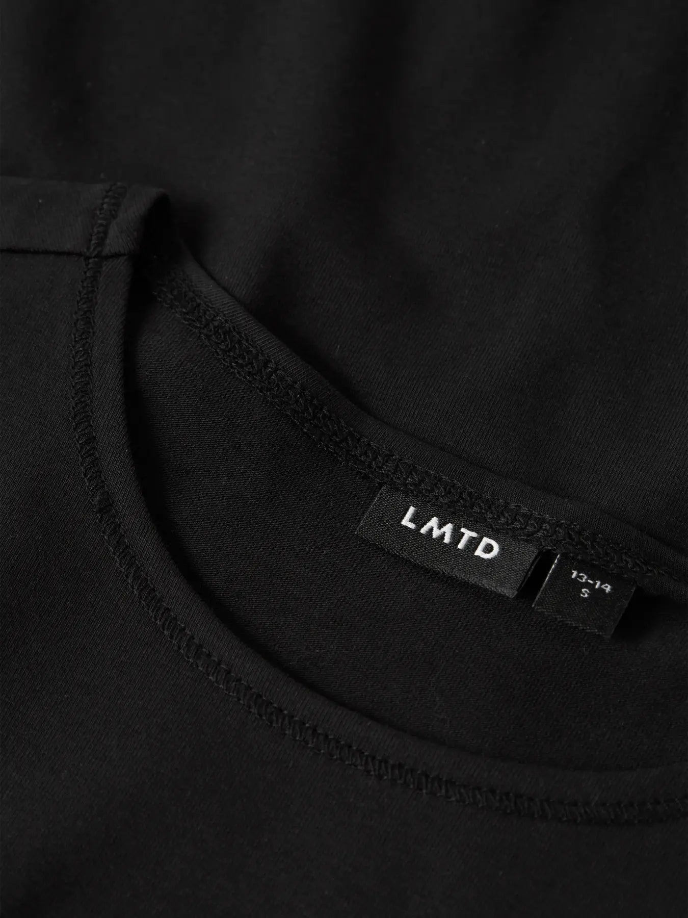 T-shirt Bovas, svart