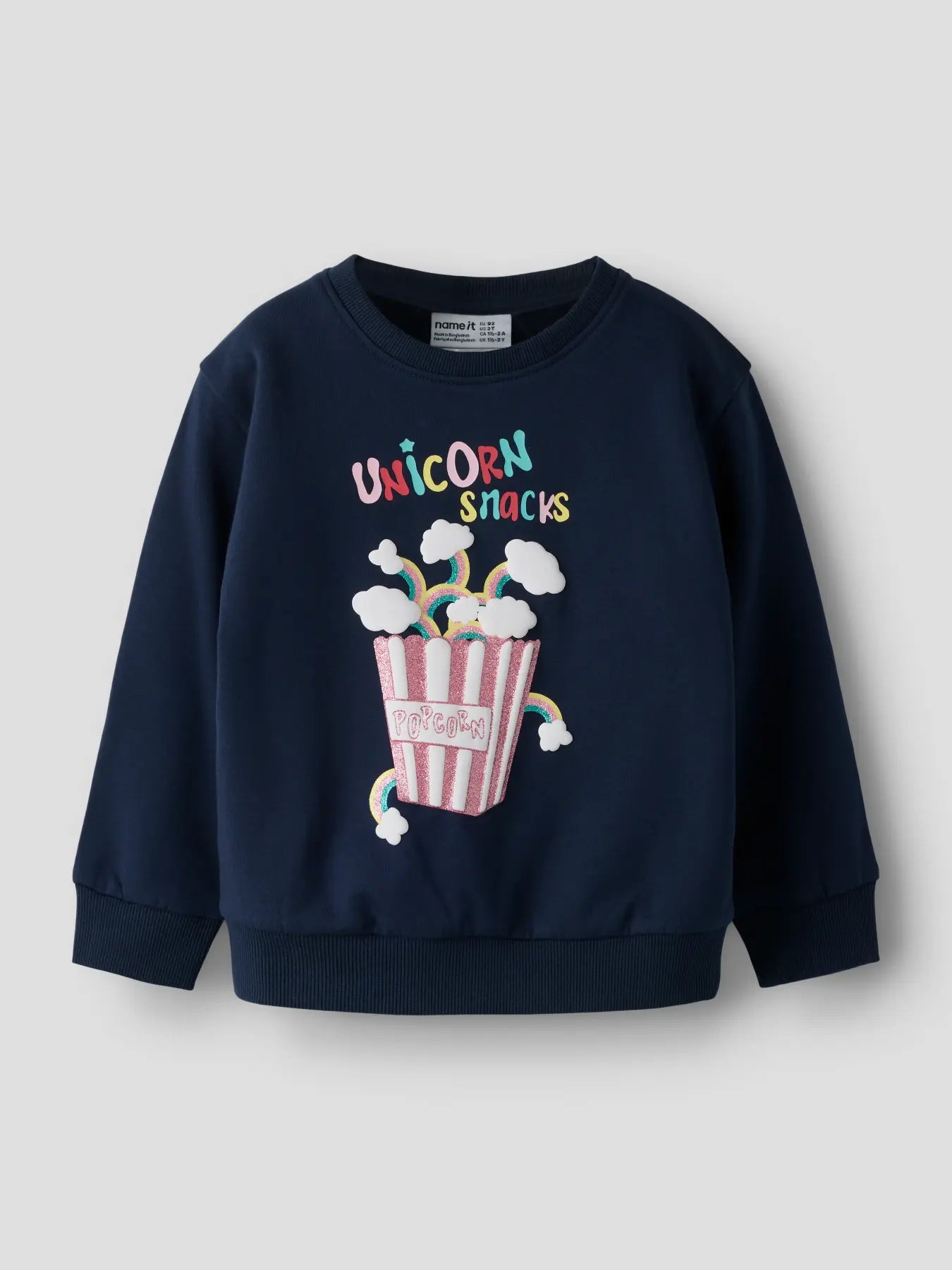 Sweatshirt unicorn snacks