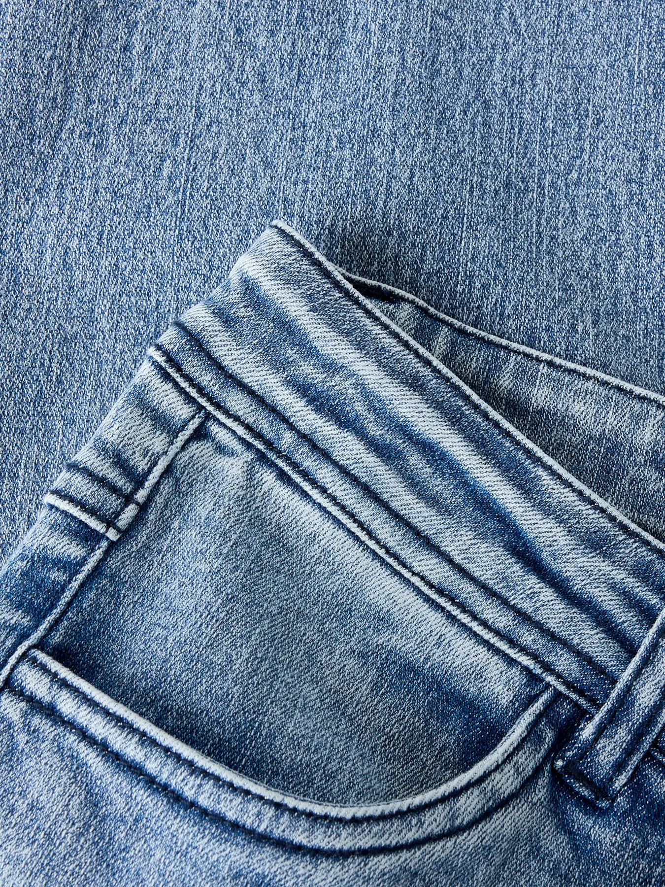 Jeans med hjärtan på bakfickorna, low waist, Bootcut